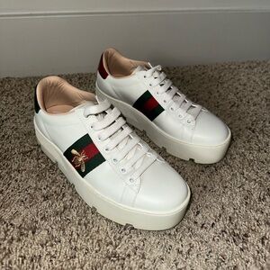 Gucci sneaker Size 36